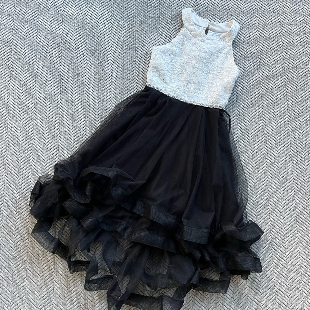 Speechless kids dress
